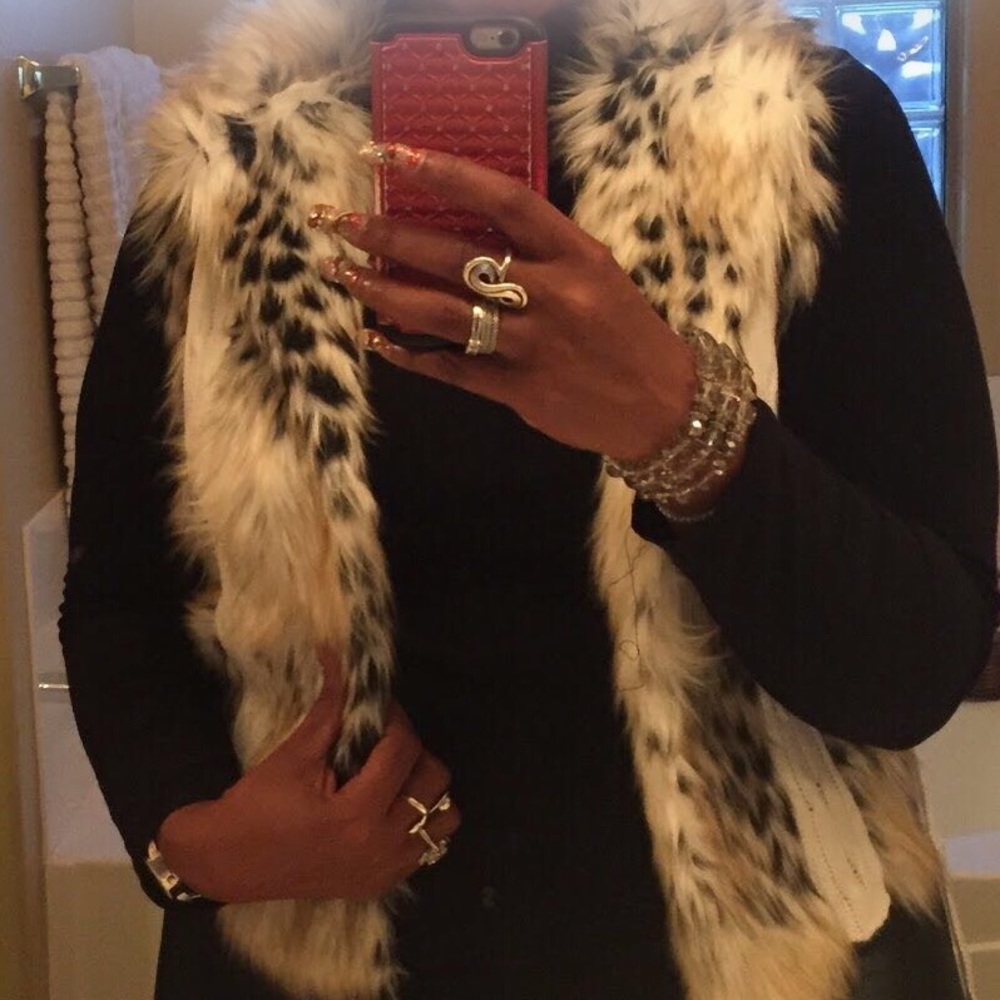 Fur Sweater Vest with belt